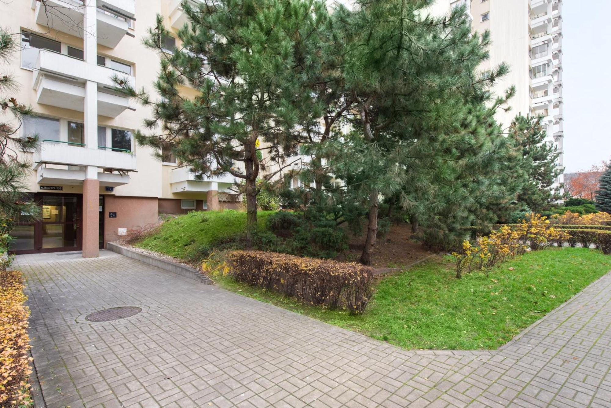 Room, Inflancka 19 Varşovia Exterior foto